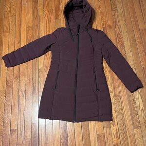 DKNY Women's Hooded Puffer Jacket - Burgundy Purple